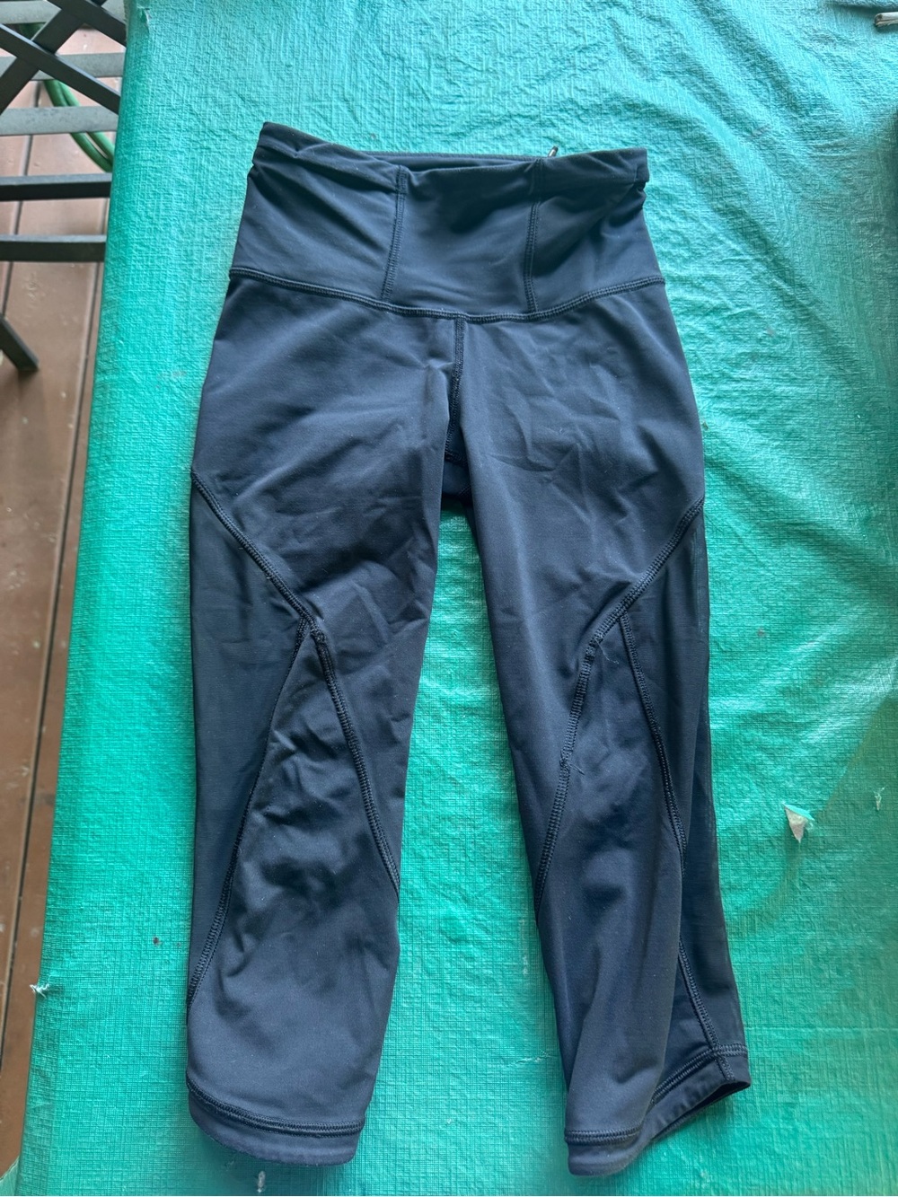 lululemon High-Waist Black Capri Active Leggings